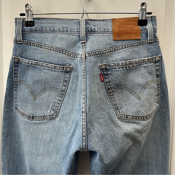 Levi’s 501 Women’s Premium Cropped Jeans Straight Leg Distressed Blue Size 26 - Picture 7 of 16